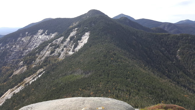 Vue à partir du sommet du Saddleback