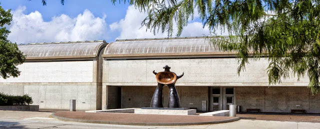 Kimbell Art Museum in Fort Worth | Louis Kahn | Description + Plans + Photos