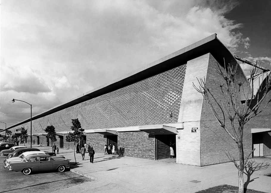 SUCURSAL DEL BANCO DEL VALLE DE MEXICO Mexico City Augusto H lvarez 1958