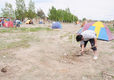 Setenta familias ocuparon terrenos