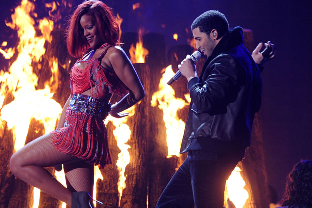 rihanna 2011 grammys