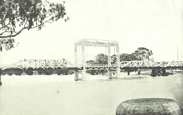 Bridge Over The Darling River at Wentworth 1896