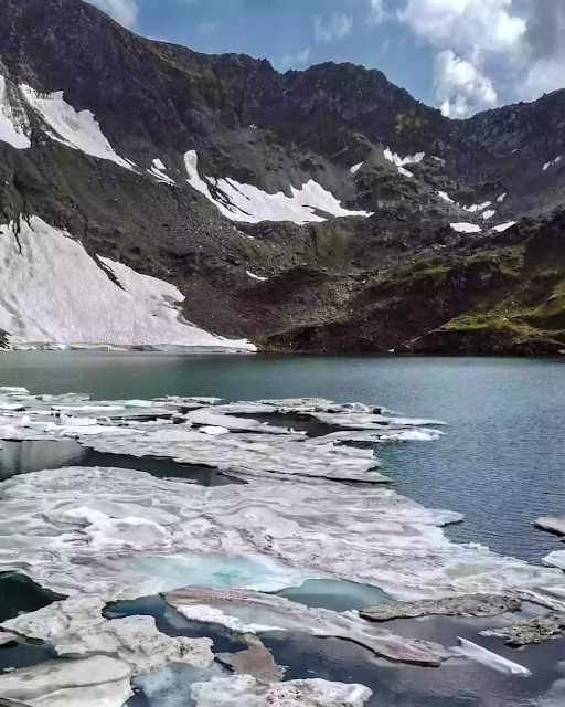 Patlian Lake Neelum Valley | A Beautiful Hiking Trail