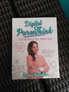 Lauching Buku Digital ParenThink by Mona Ratuliu