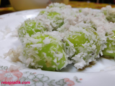 Resepi Kuih Buah Melaka / Onde - Onde - Resepi Adik