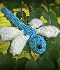 http://www.ravelry.com/patterns/library/dragonflies-3