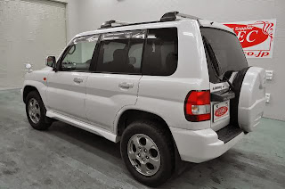 2001 Mitsubishi Pajero io ZR 4WD