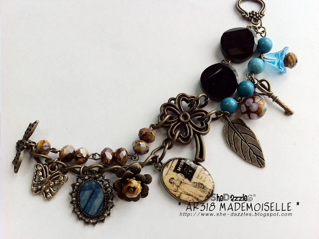 mademoiselle-charm-bracelet-resin-pendant-blue