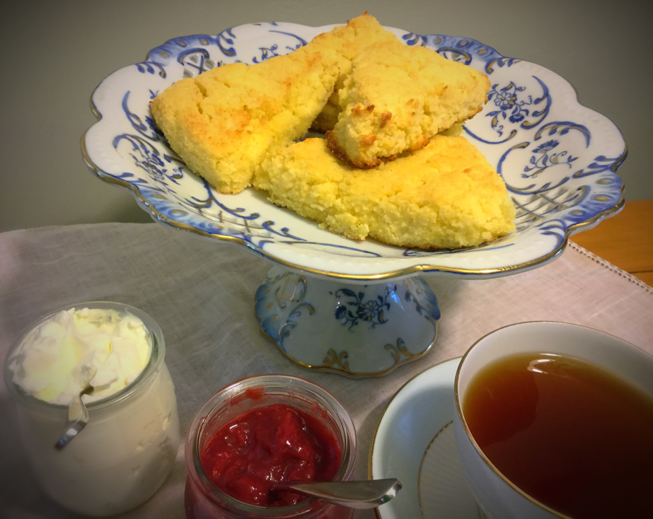 Best Low Carb Vanilla Cream Scones