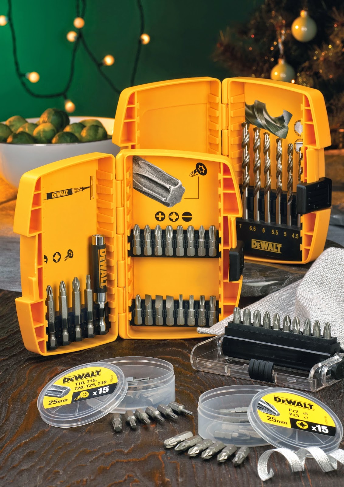  http://www.beesleyandfildes.co.uk/dewalt-67-piece-drilling-and-screwdriving-set-ref-xms14mixset/