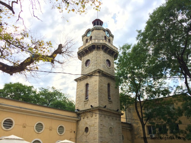 La torre del reloj de Varna