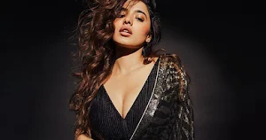 Ketika Sharma black saree cleavage curvy actress