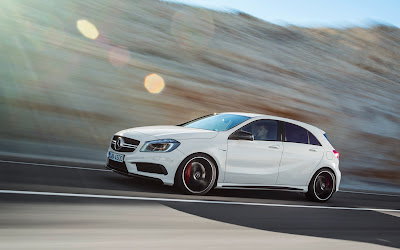 2014 Mercedes-Benz A45 AMG