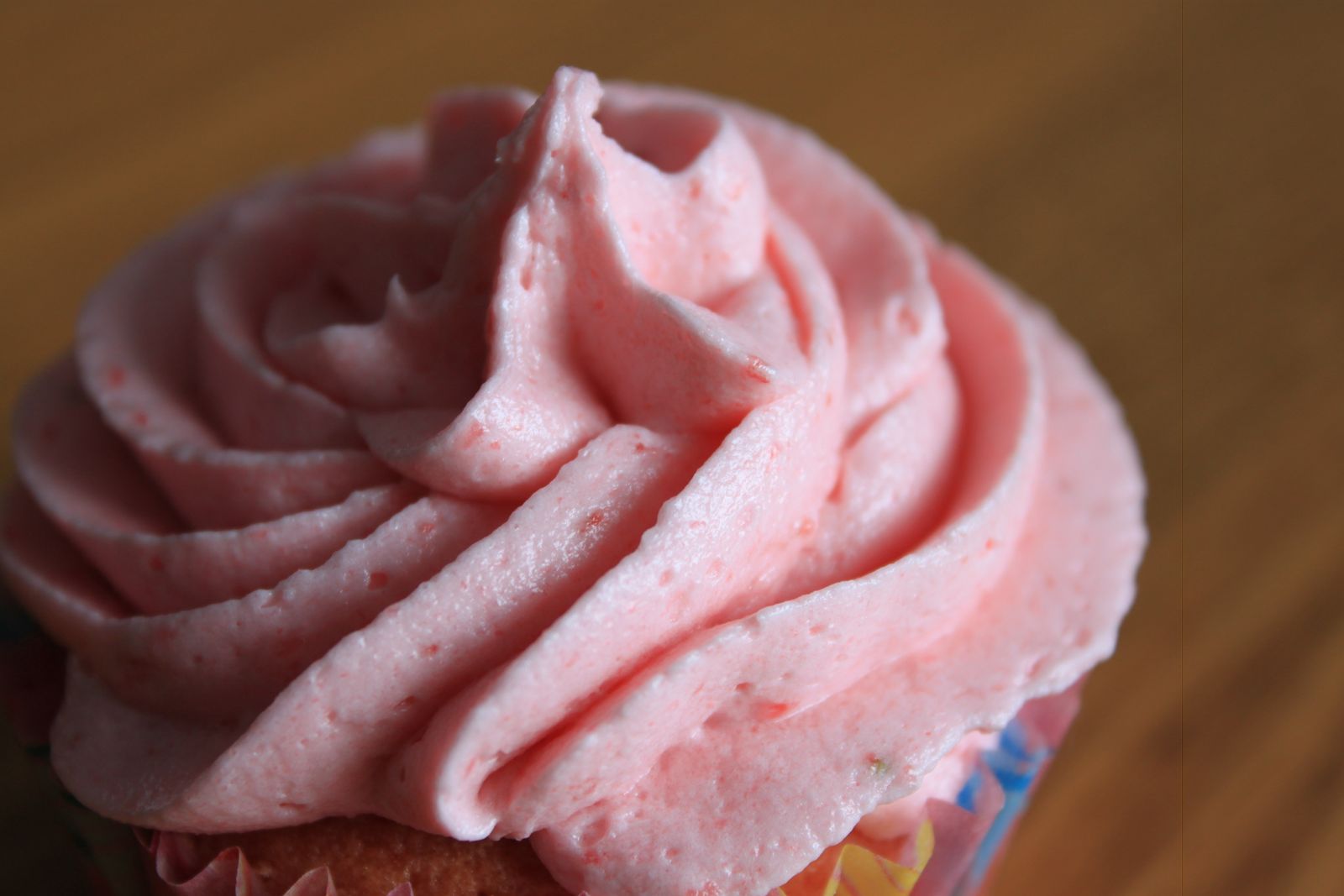 Strawberry Cupcakes With Filling