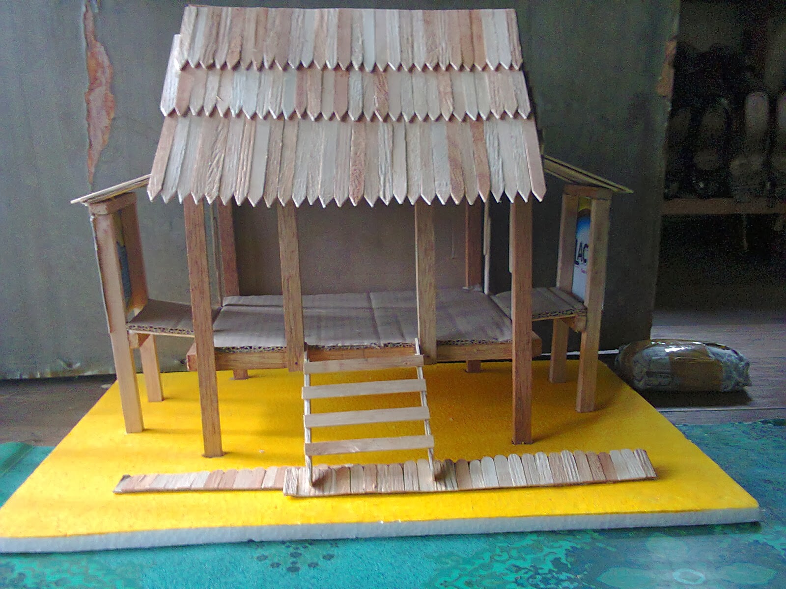 Desain Rumah Adat Dari Stik