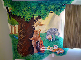 animals playing instruments mural, kids room mural with animals, animal band mural