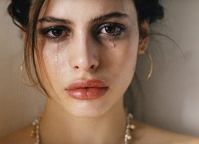 Girl Crying Image Collections 4