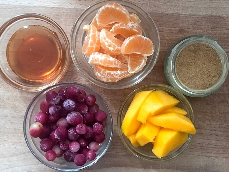 Batido de mango, mandarina y grosella 
