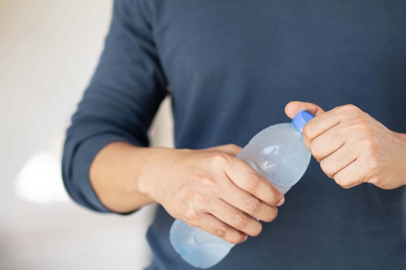 9 Signs That You're Drinking Too Much Water