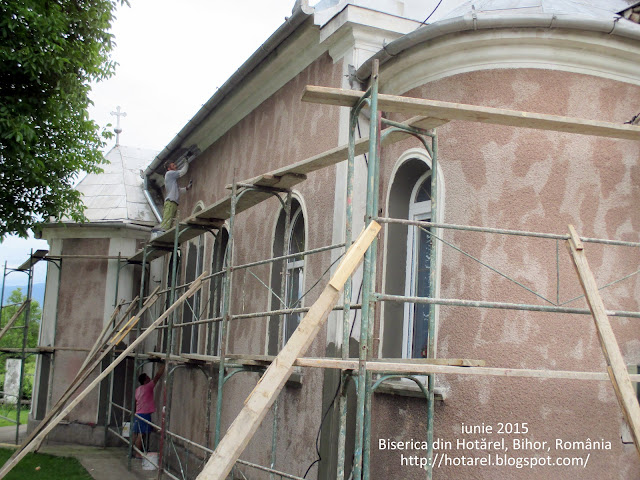 Biserica din Hotarel, Bihor, Romania iunie 2015 ; satul Hotarel comuna Lunca judetul Bihor Romania