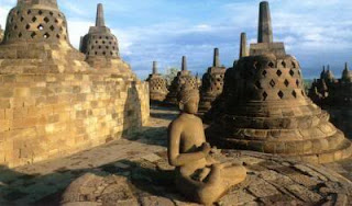  Candi Borobudur