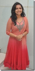 sri_ramya_cute_in_churidar_pic