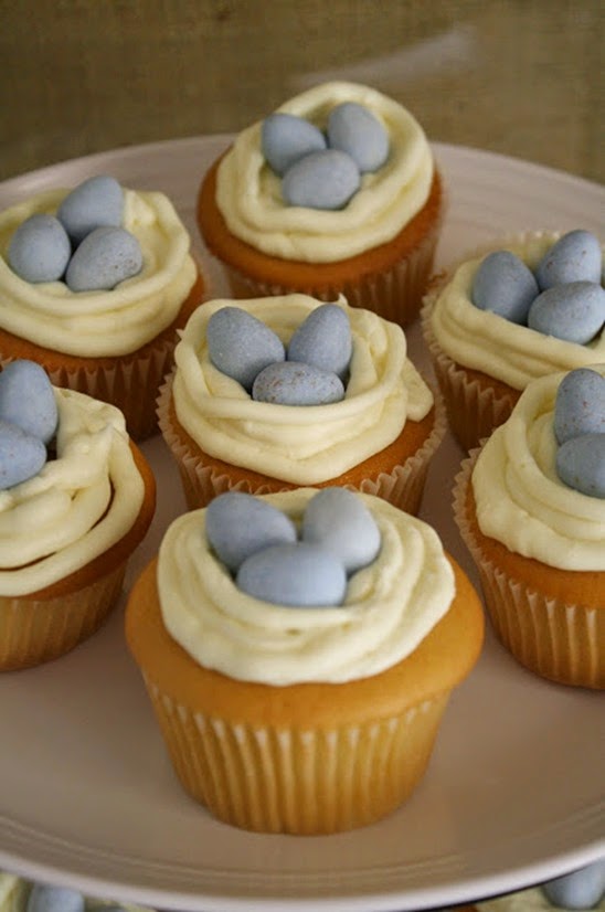 nest & eggs cupcakes