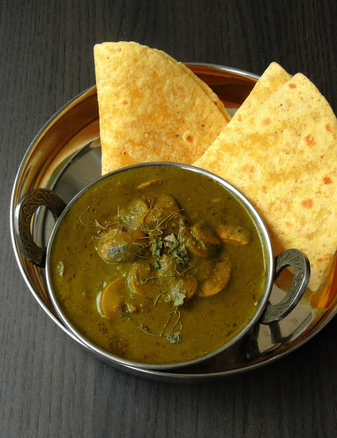 Kashmiri Style Mushroom in Spinach Sauce