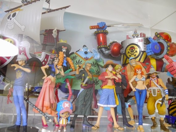 ドラゴンボール ワンピース貧乏まっしぐら ワンピースフィギュア ディスプレイ紹介 その他