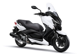 Harga Yamaha XMAX 125 Spesifikasi Lengkap 2017