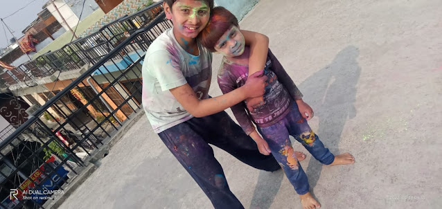 DhanuPriya Raghuwanshi and Gauransh Raghuwanshi - Golden Market Kalluganj Najibabad - Holi