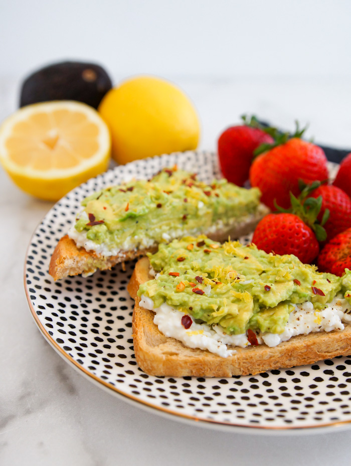 How to Make Our Favorite Avocado Toast