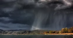  Χαλάει ο καιρός, καθώς αναμένεται πτώση τη θερμοκρασίας και βροχές στις περισσότερες περιοχές της χώρας. Η επιδείνωση του καιρού θα ξεκινήσ...