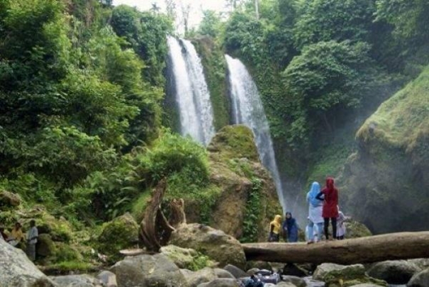 Wisata air terjun Riau