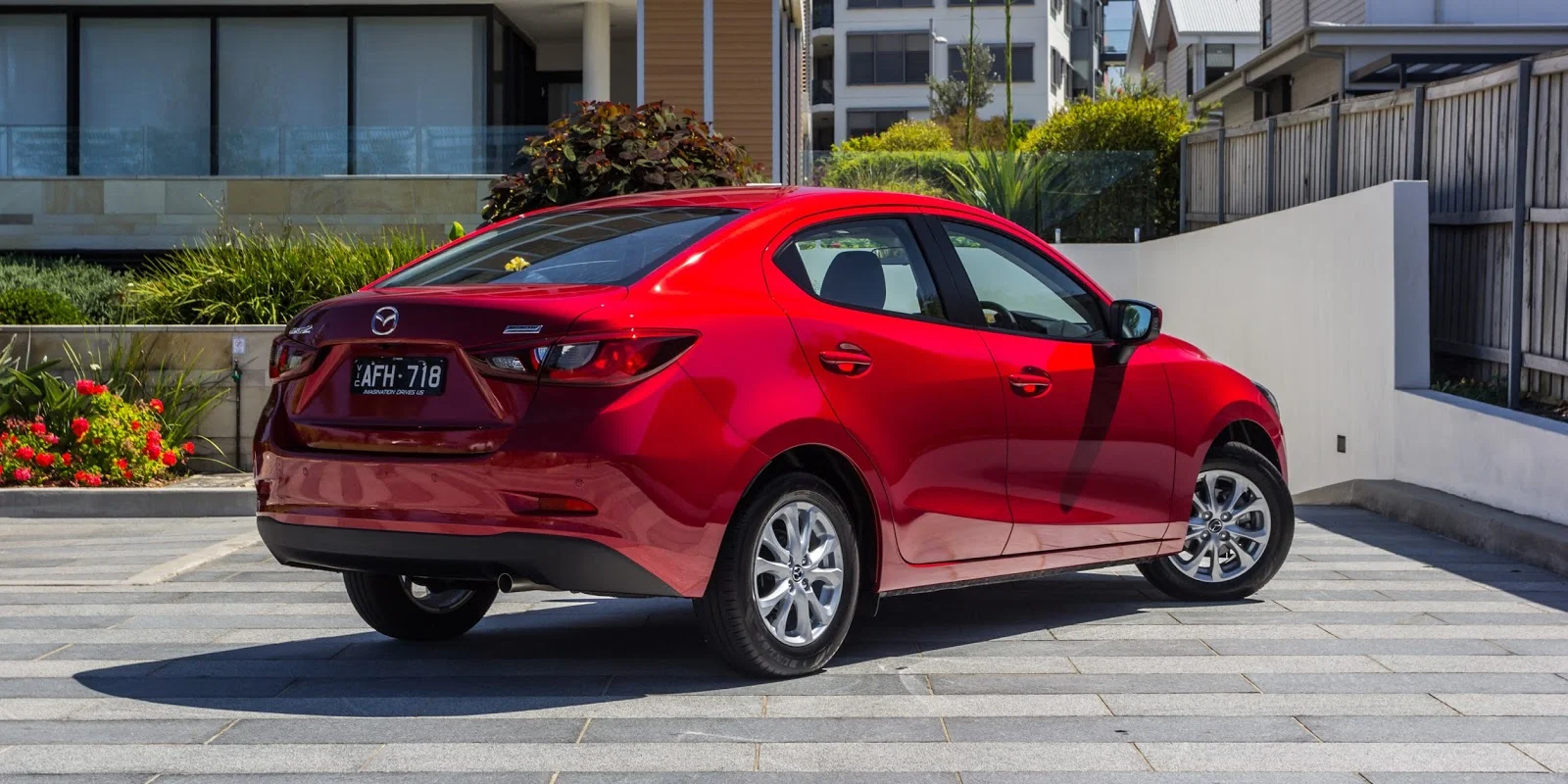 Mazda 2 2016