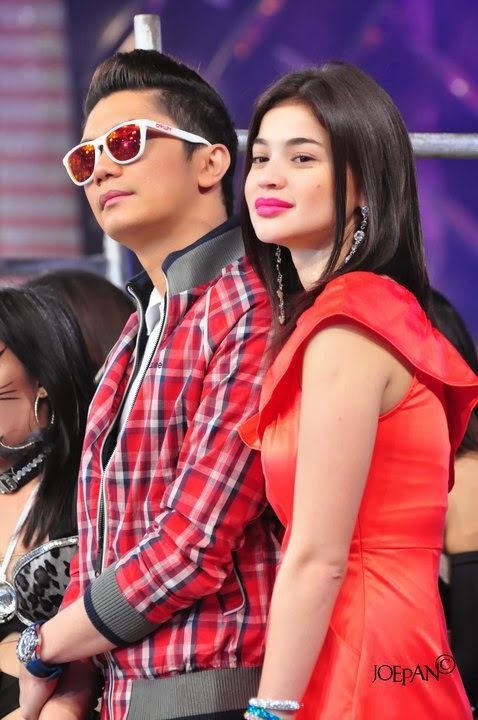 anne curtis and vhong navarro in its showtime 02