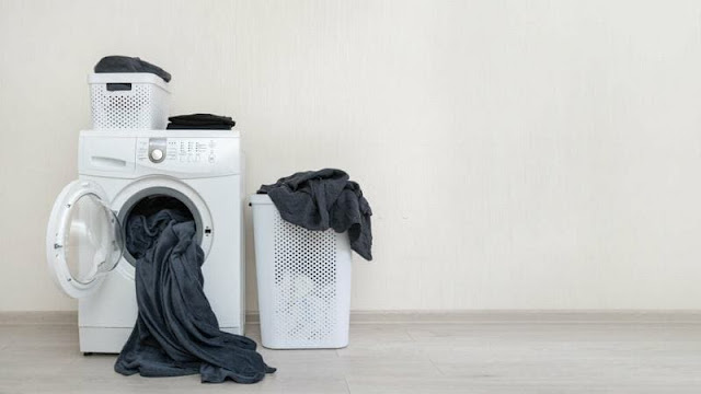 Máy giặt có tiếng kêu lạ hoặc có tiếng ồn rung lắc