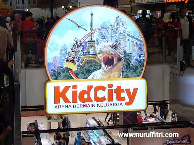 https://nurulfitridiary.blogspot.com/2017/08/liburan-seru-di-kidcity-transmart.html