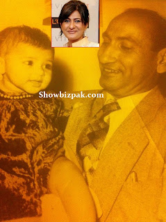 Baby Saba Hameed with father