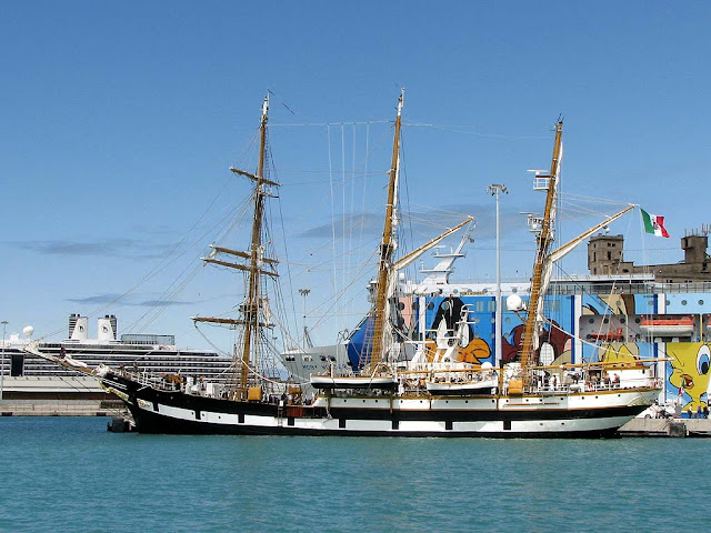 Nave scuola Palinuro, Livorno