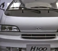 Campanha do Hyundai H100 com uma leve e criativa alfinetada na concorrente.