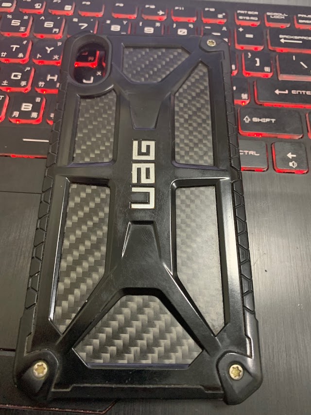 UAG真的是非常猛的產品 終身保固換新?