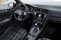 Volkswagen Golf GTD (2013) Interior