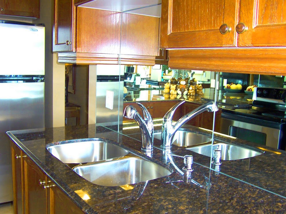 Mirror Backsplash