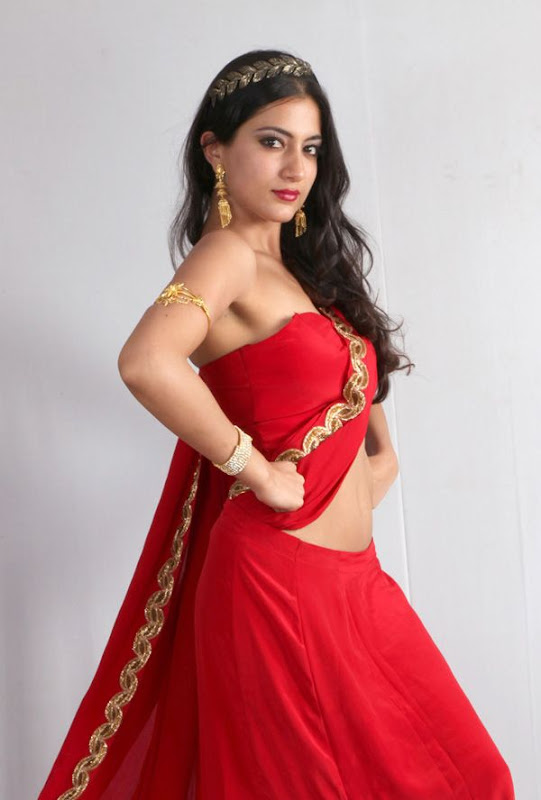 Actress Sumit Kaur Atwal Hot HQ Photos glamour images