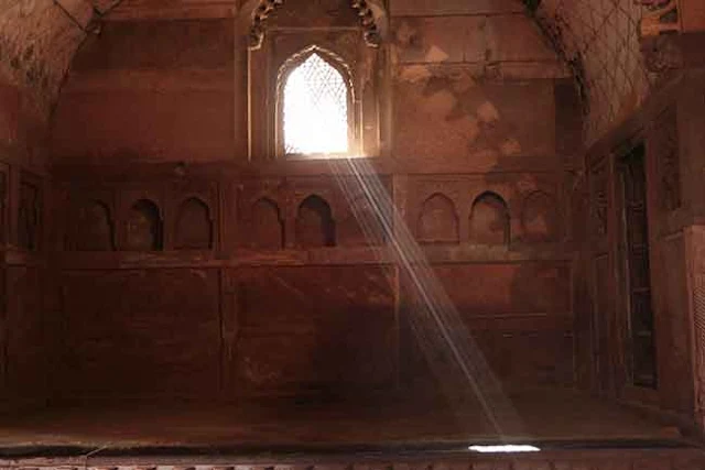 intérieur du Fort Rouge d'Agra