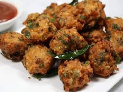 - Moong Dal Ke Pakode Recipe Or Mangode Recipe In Hindi