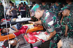 Kasad Jenderal Dudung Abdurachman Terjun Langsung ke Lokasi Melihat Kondisi Korban Gempa Cianjur