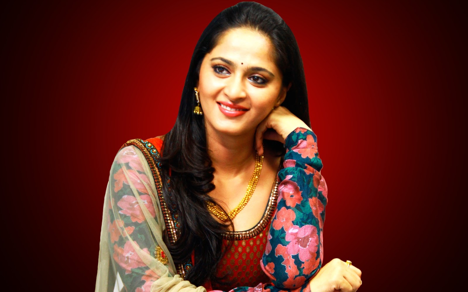 Actress AnushkaShetty Latest Images