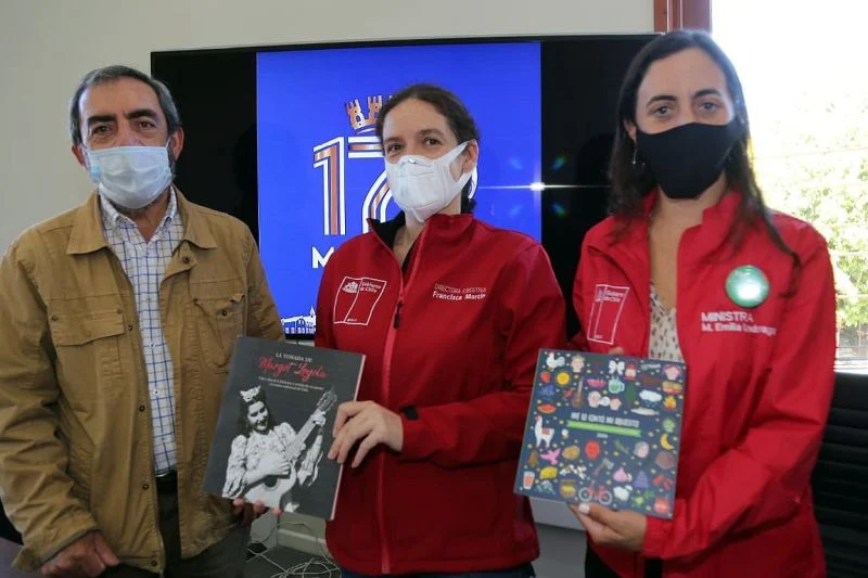 “Bibliotecas Rurales para Chile”